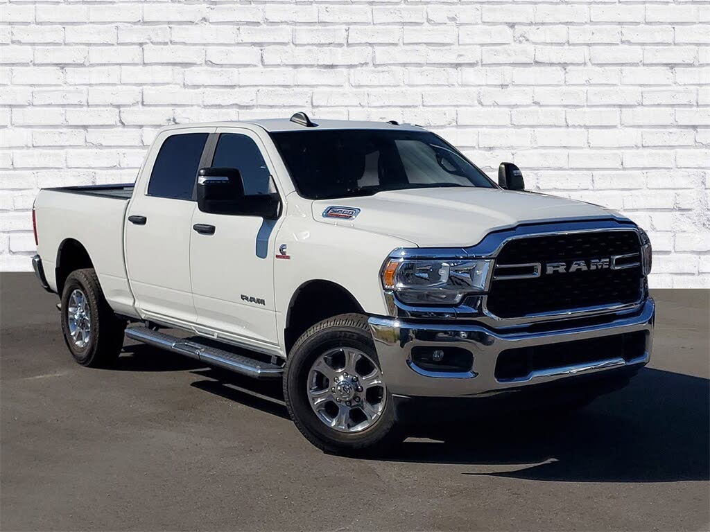 2024 RAM 2500 Big Horn Crew Cab 4WD