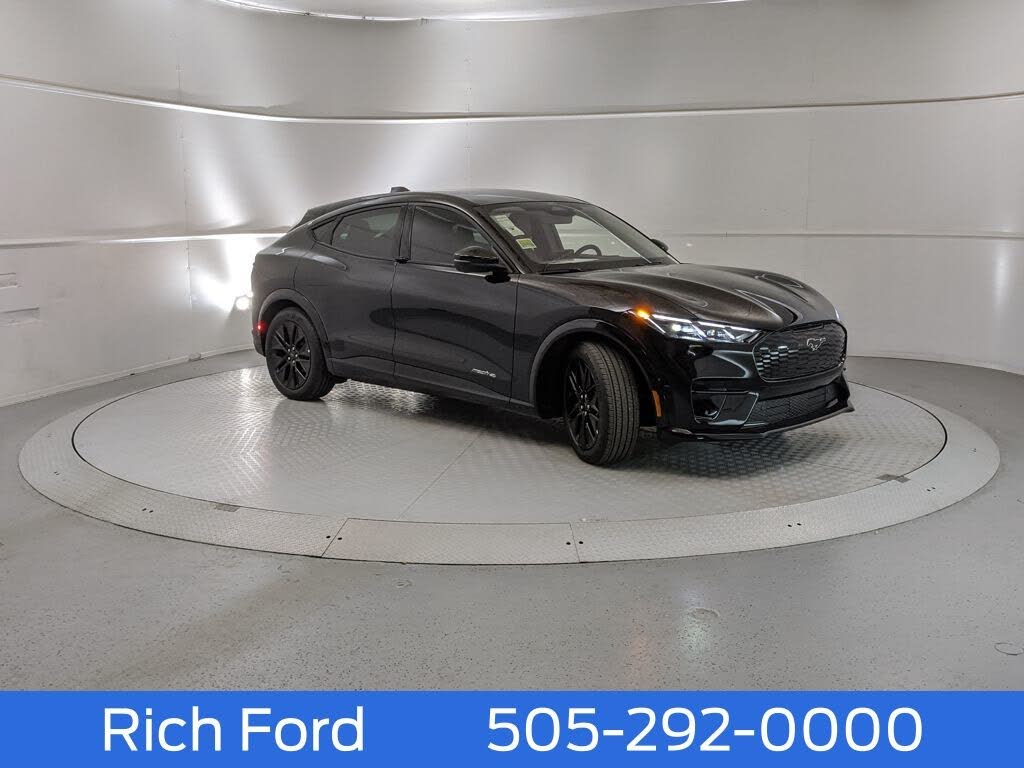 2025 Ford Mustang Mach-E Premium AWD