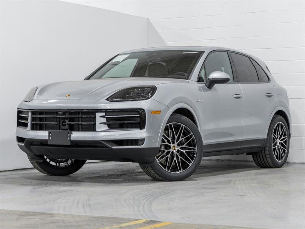 2025 Porsche Cayenne AWD