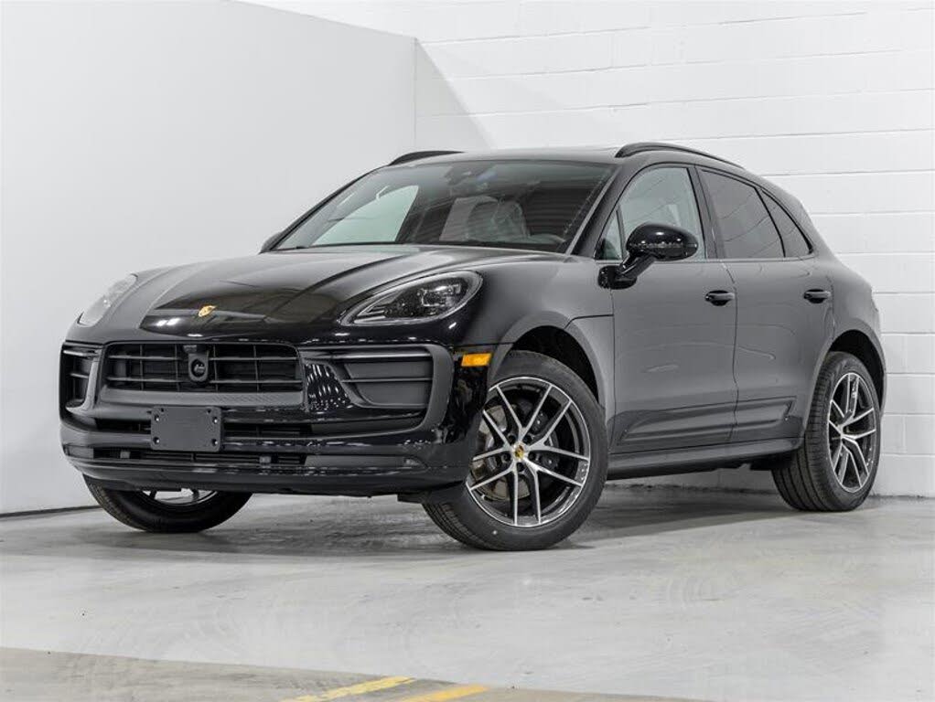 2025 Porsche Macan AWD
