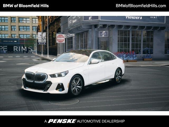 2026 BMW 5 Series 550e xDrive