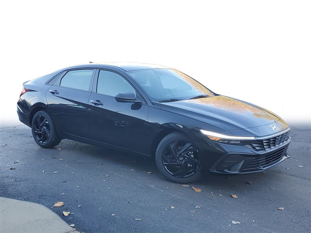 2026 Hyundai Elantra SEL Sport FWD