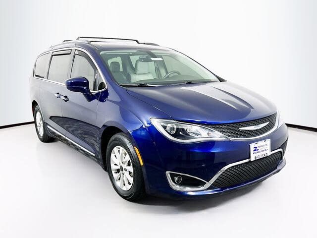 2018 Chrysler Pacifica Touring L Plus FWD