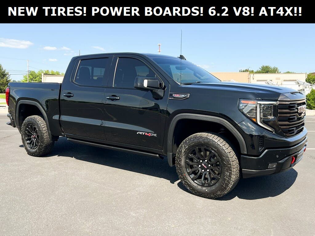 2022 GMC Sierra 1500 AT4X Crew Cab 4WD