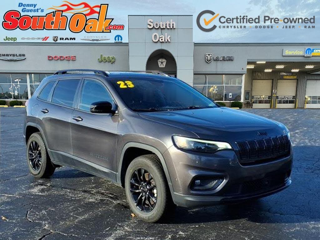 2023 Jeep Cherokee Altitude 4WD