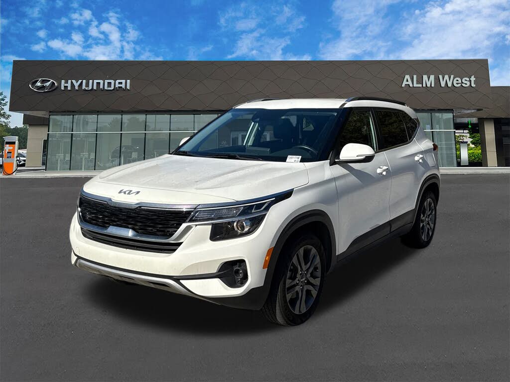 2023 Kia Seltos S FWD