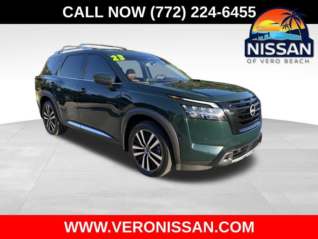 2023 Nissan Pathfinder Platinum FWD