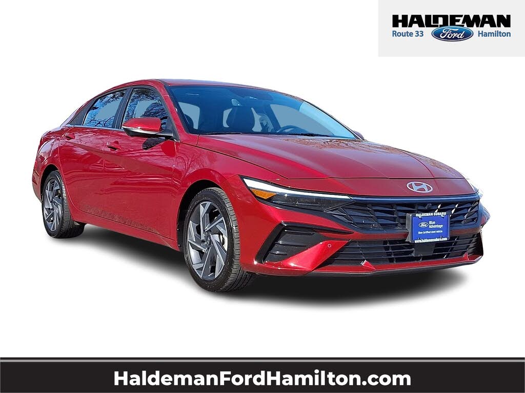 2024 Hyundai Elantra Limited FWD