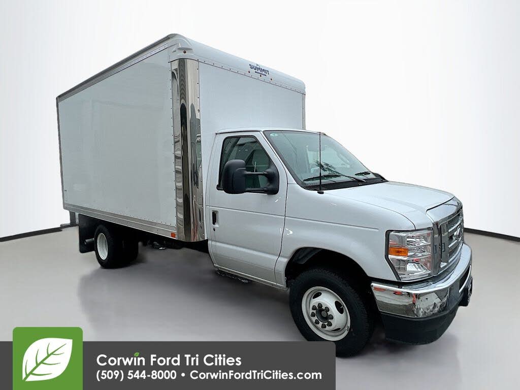 2025 Ford E-Series Chassis E-350 SD Cutaway SB DRW RWD