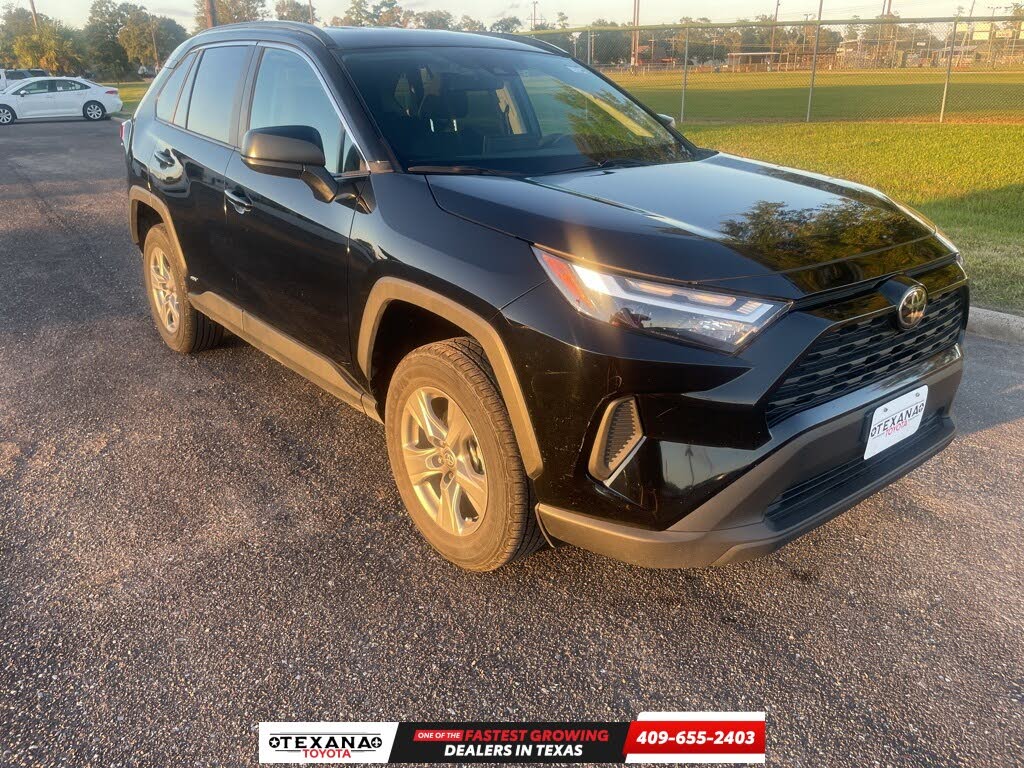 2025 Toyota RAV4 Hybrid LE AWD