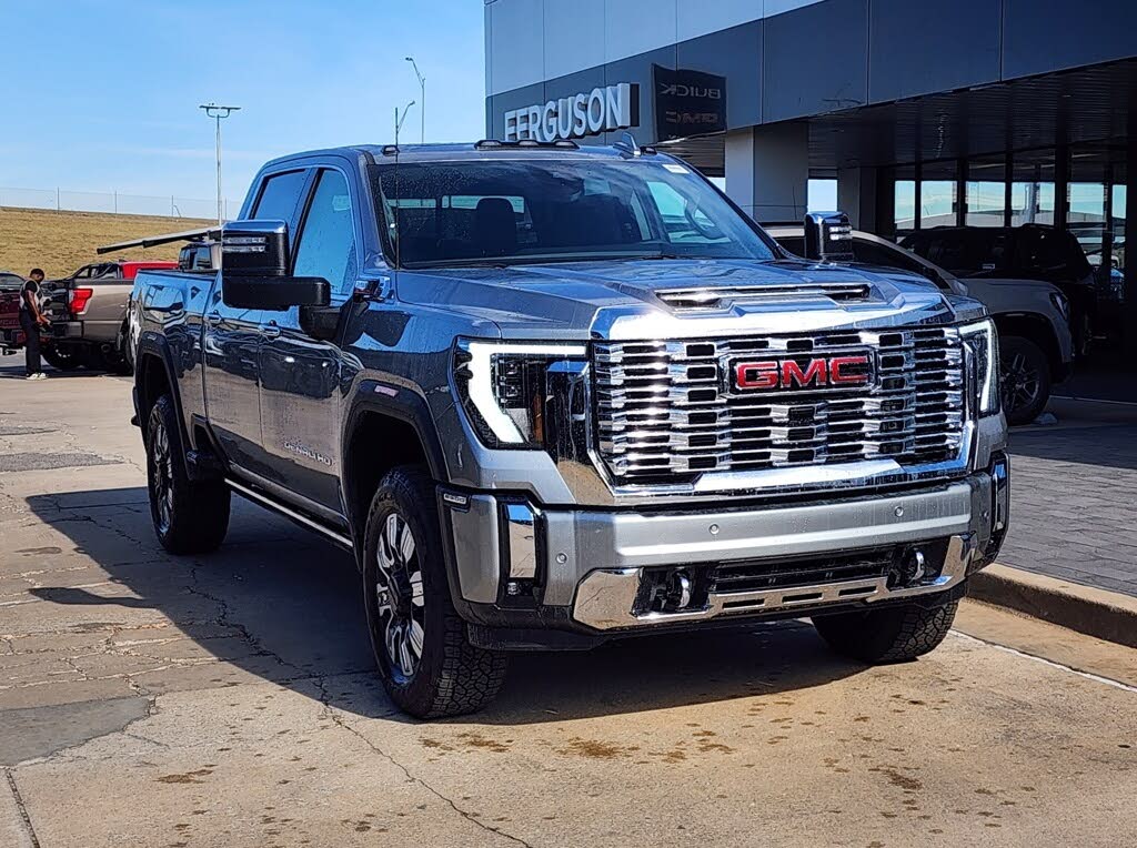2026 GMC Sierra 2500HD Denali Crew Cab 4WD