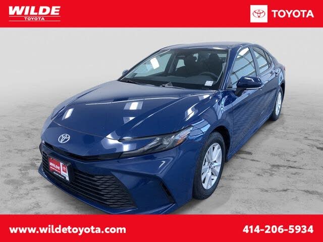 2025 Toyota Camry LE FWD