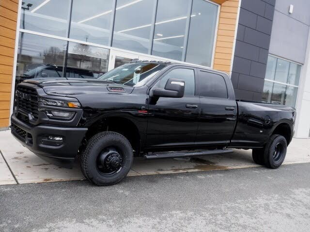 2026 RAM 3500 Tradesman Crew Cab LB DRW 4WD