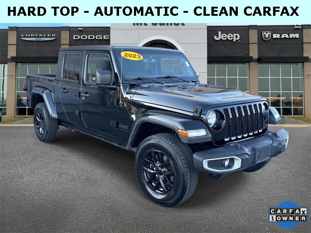 2023 Jeep Gladiator Sport S Crew Cab 4WD