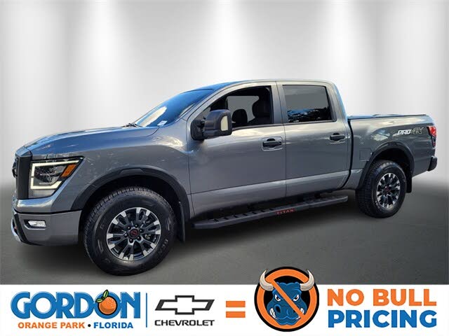 2024 Nissan Titan PRO-4X Crew Cab 4WD