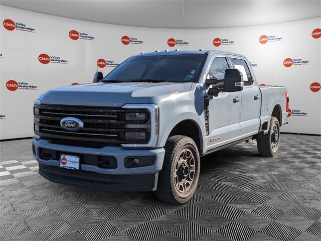 2025 Ford F-250 Super Duty Platinum Crew Cab 4WD