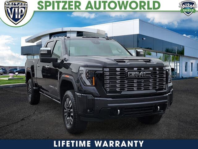 2025 GMC Sierra 3500HD Denali Ultimate Crew Cab 4WD