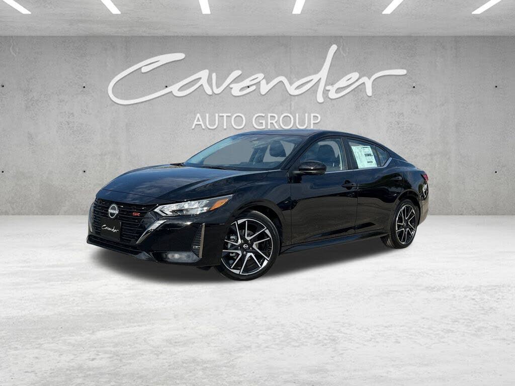 2025 Nissan Sentra SR FWD