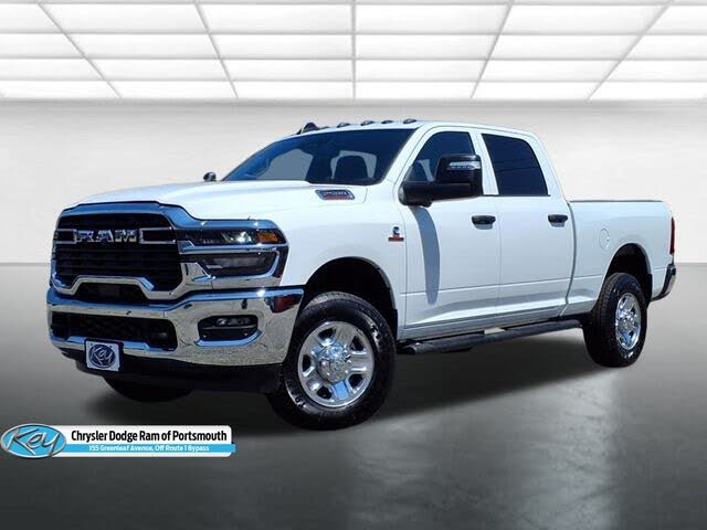 2025 RAM 2500 Tradesman Crew Cab 4WD