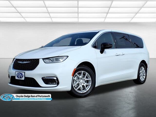 2026 Chrysler Pacifica Select FWD