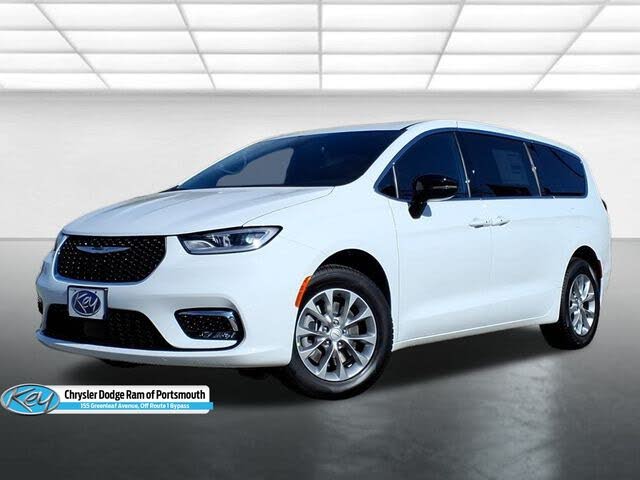 2026 Chrysler Pacifica Select AWD