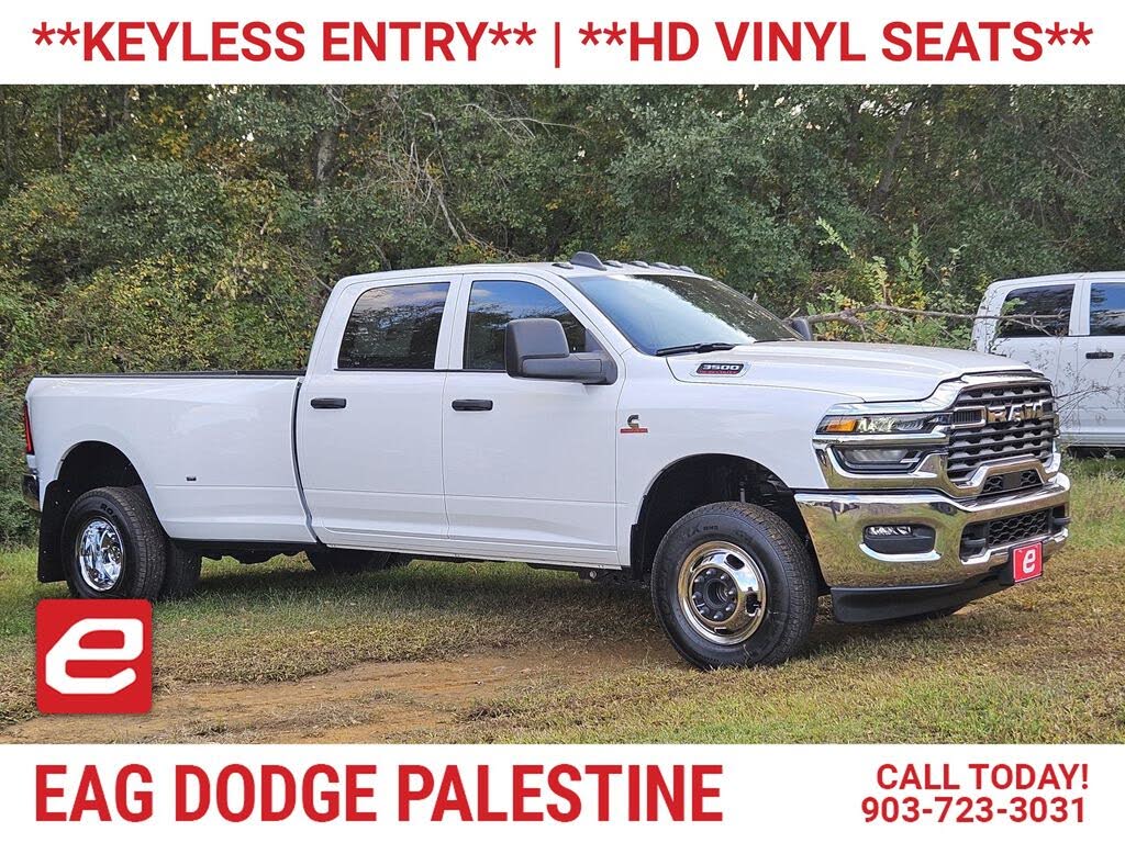 2026 RAM 3500 Tradesman Crew Cab LB DRW 4WD