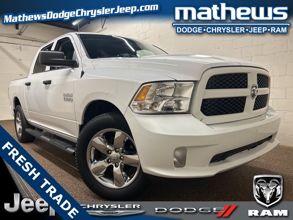 2018 RAM 1500 Express Crew Cab 4WD