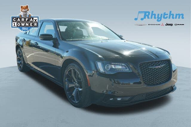 2023 Chrysler 300 S V6 RWD