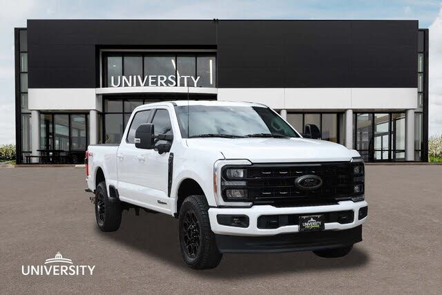 2024 Ford F-250 Super Duty Lariat Crew Cab 4WD