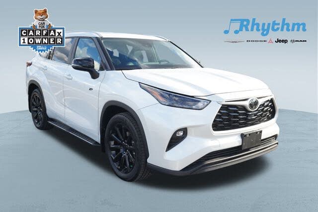 2024 Toyota Highlander LE FWD