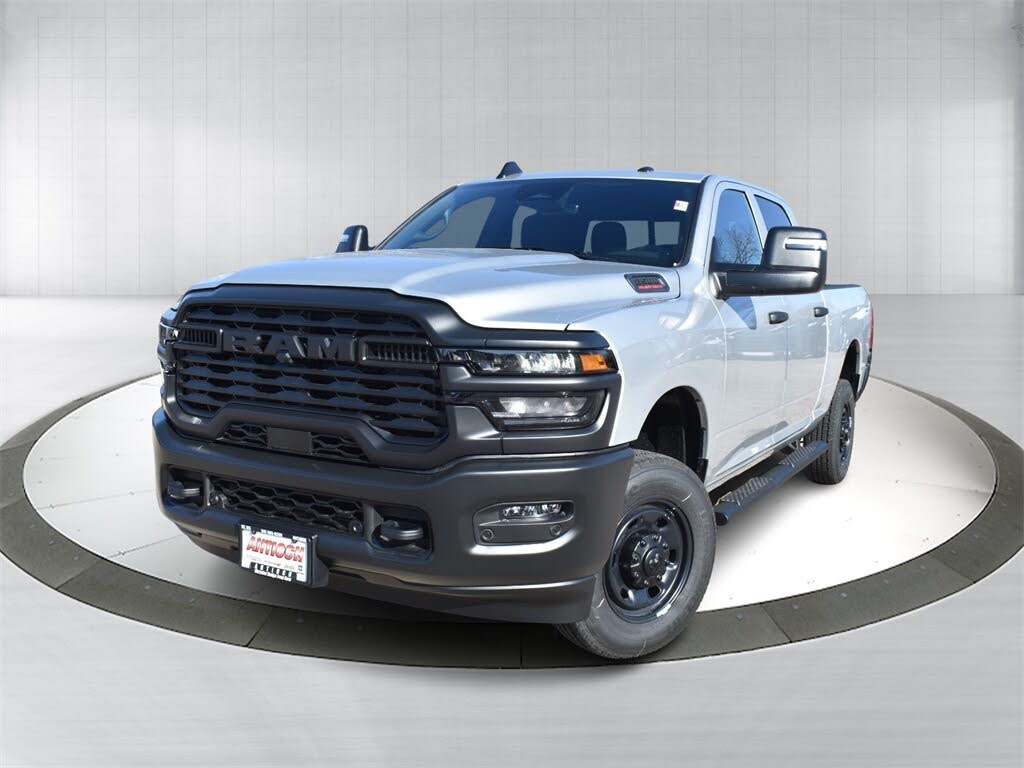 2026 RAM 2500 Tradesman Crew Cab 4WD