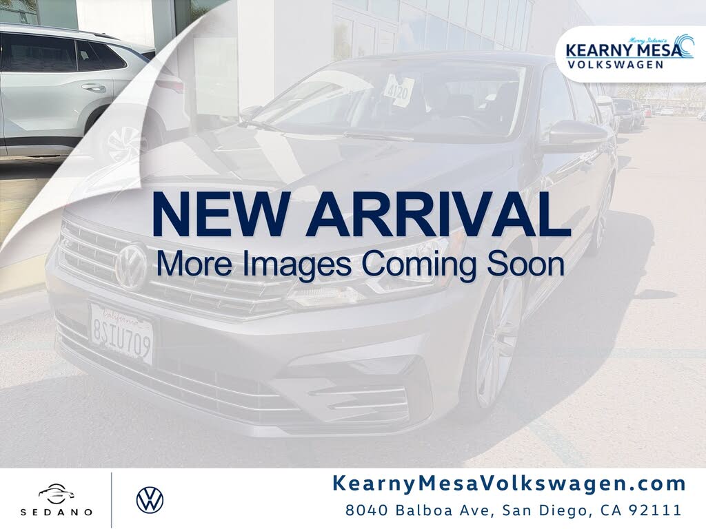 2018 Volkswagen Passat 2.0T R-Line FWD