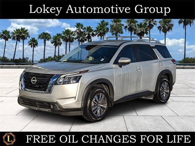 2023 Nissan Pathfinder SL 4WD