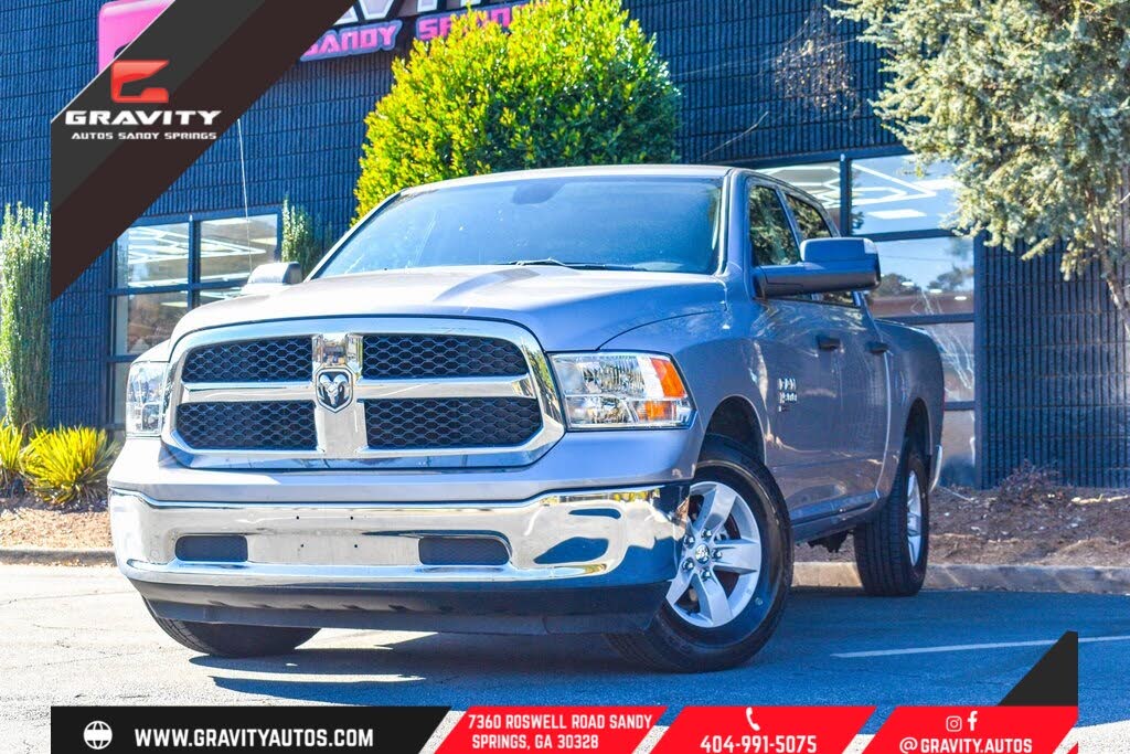2023 RAM 1500 Classic SLT Crew Cab RWD