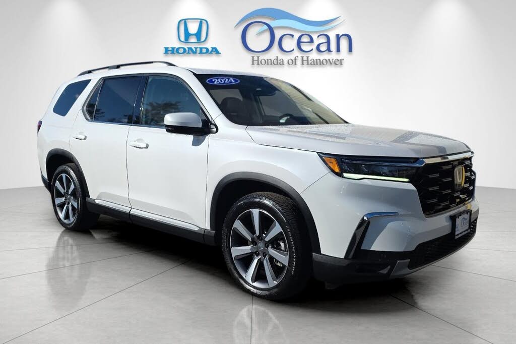 2024 Honda Pilot Touring AWD