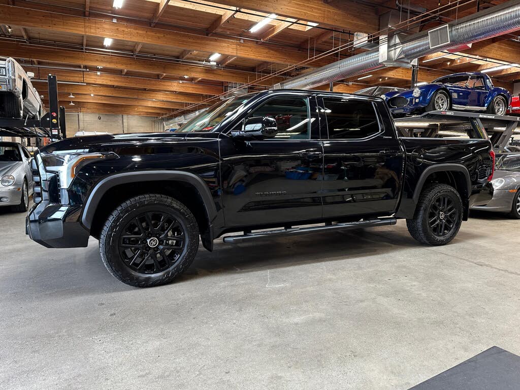 2024 Toyota Tundra Limited CrewMax Cab 4WD