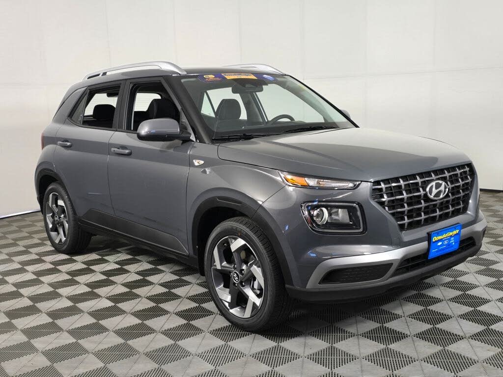2025 Hyundai Venue SEL FWD