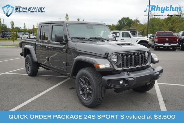 2025 Jeep Gladiator Sport S Crew Cab 4WD