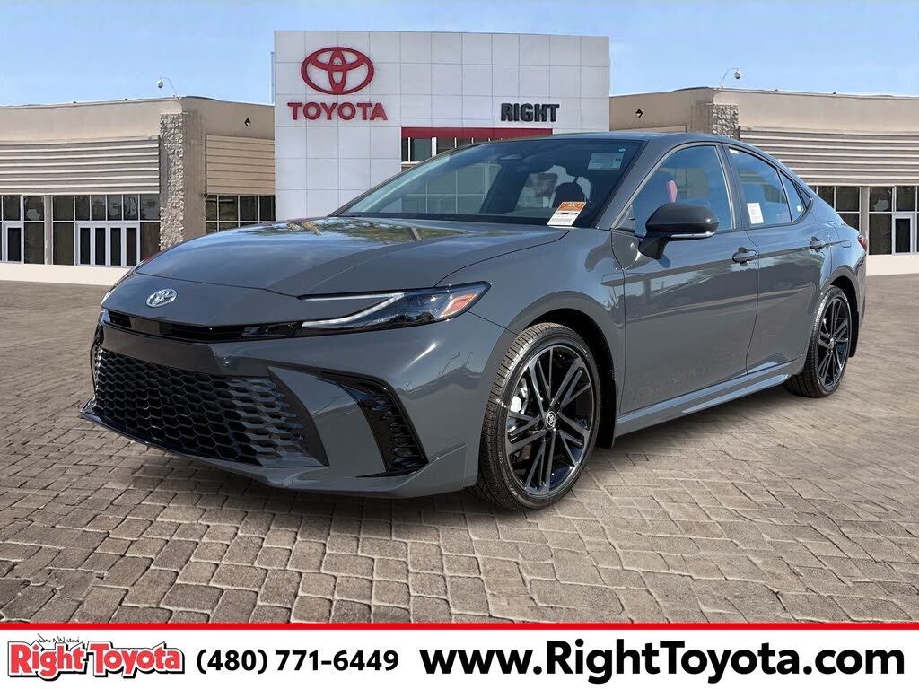 2026 Toyota Camry XSE FWD