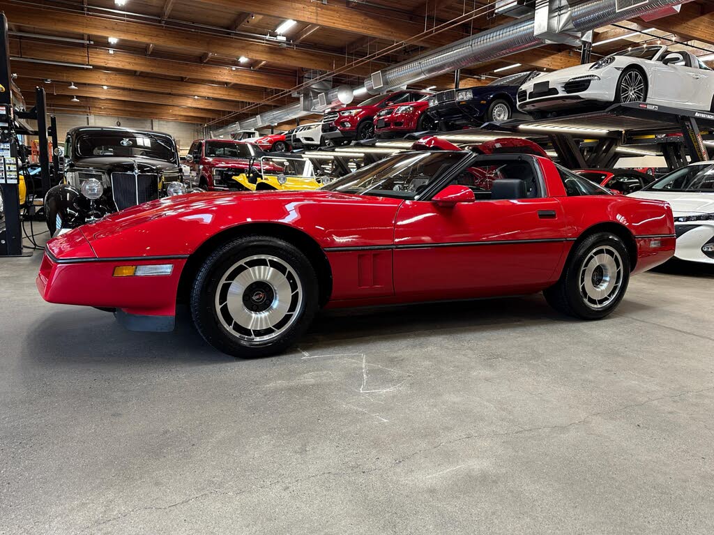 1984 Chevrolet Corvette Coupe RWD
