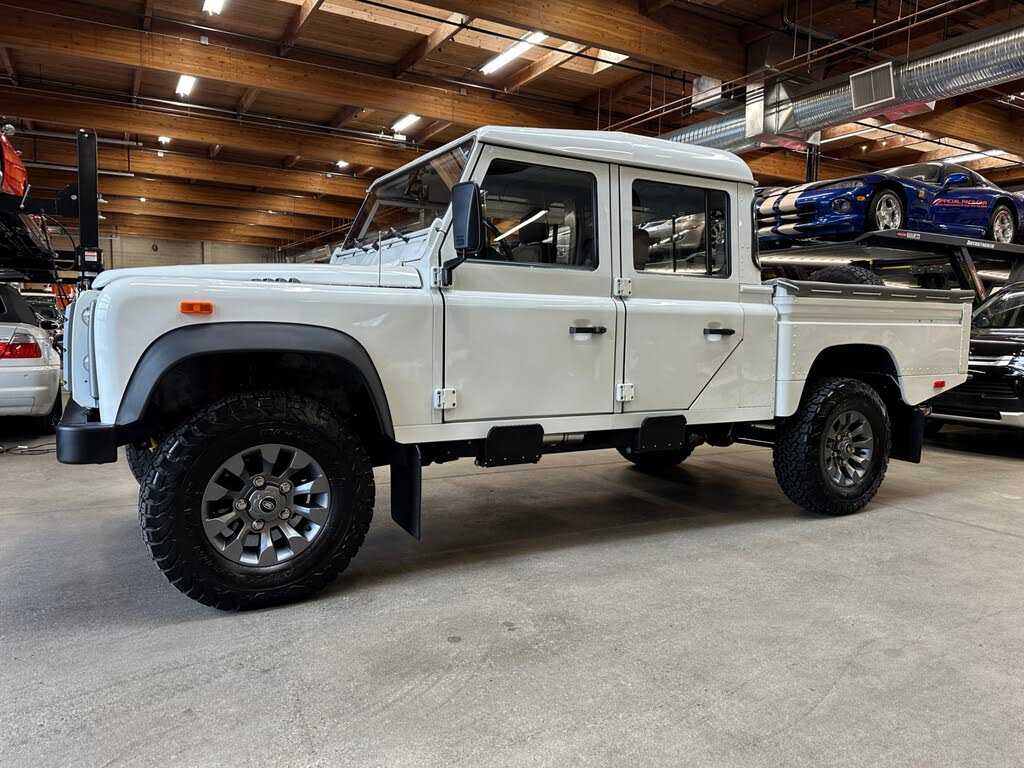 2004 Land Rover Defender