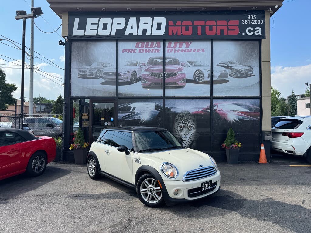 MINI Cooper Hatchback FWD 2013