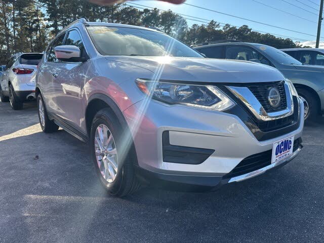 2018 Nissan Rogue SV FWD