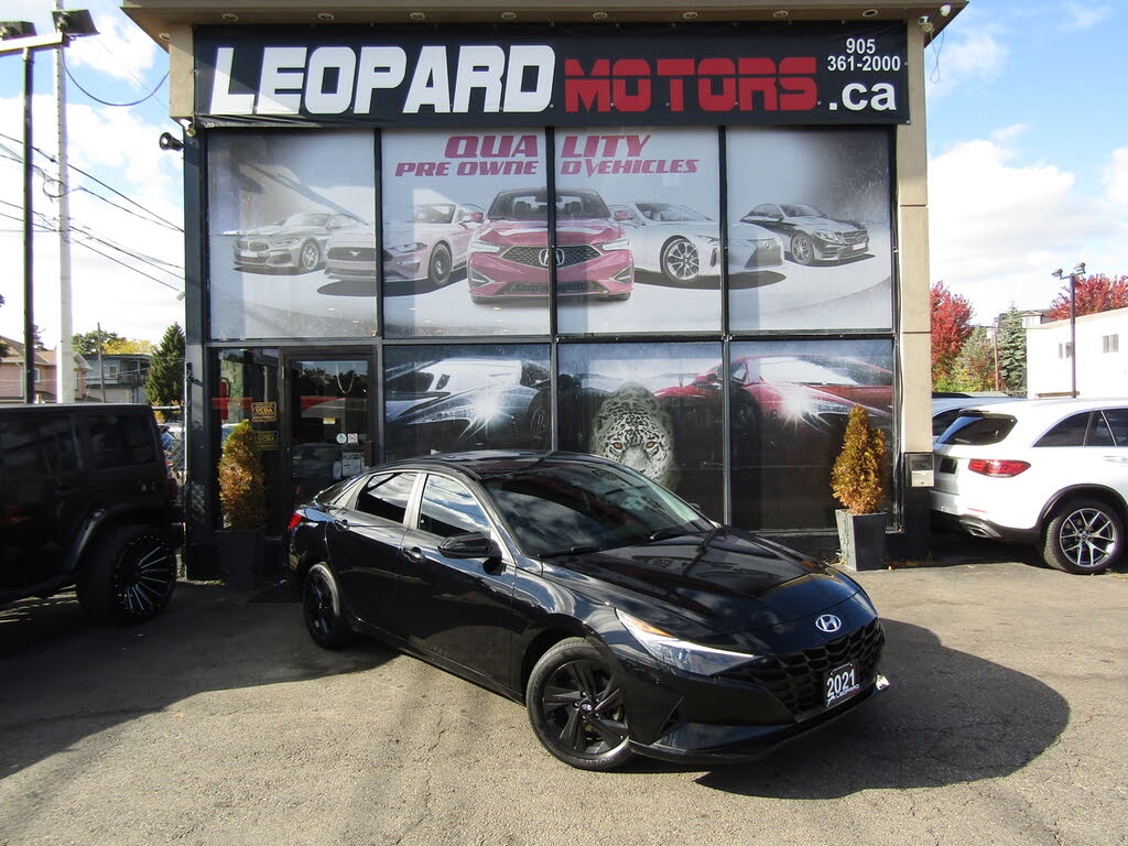 Hyundai Elantra SEL FWD 2021