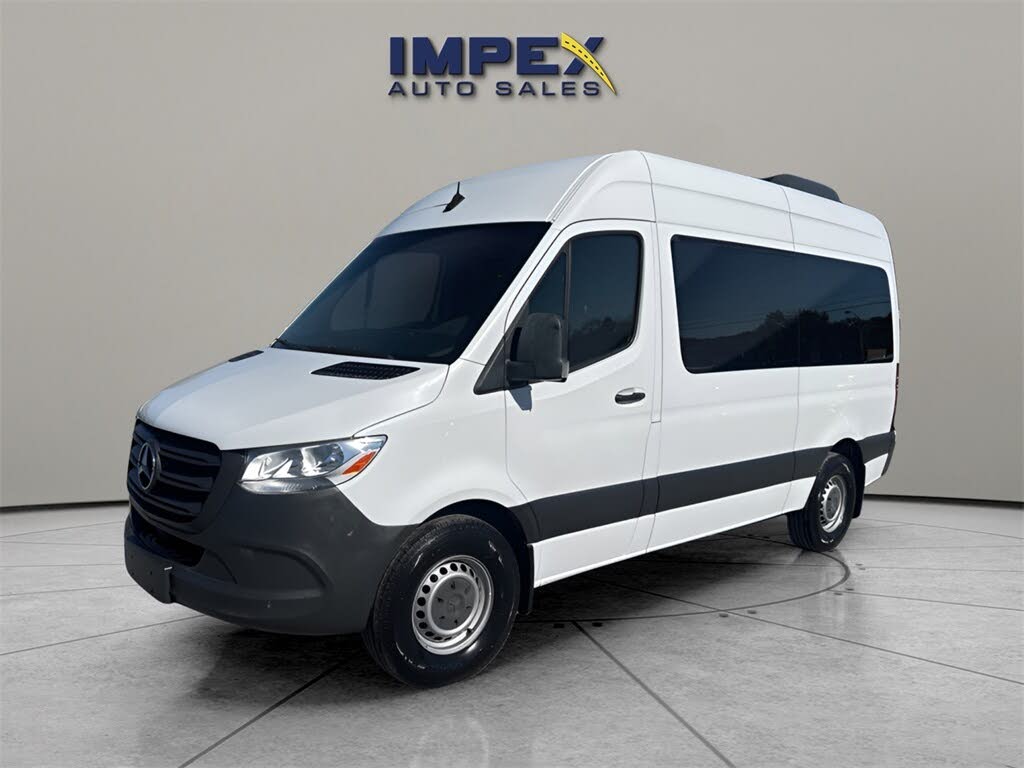 2022 Mercedes-Benz Sprinter 2500 144 V6 Passenger Van RWD