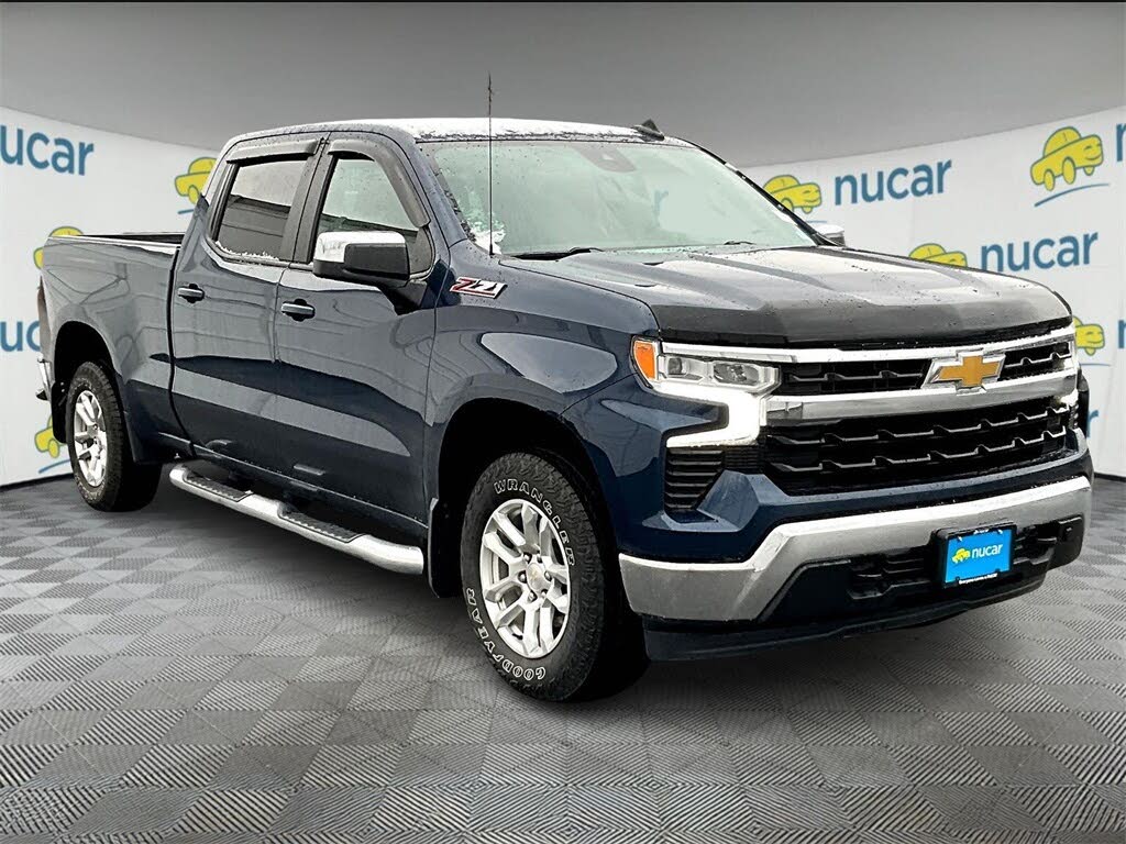2023 Chevrolet Silverado 1500 LT Crew Cab 4WD