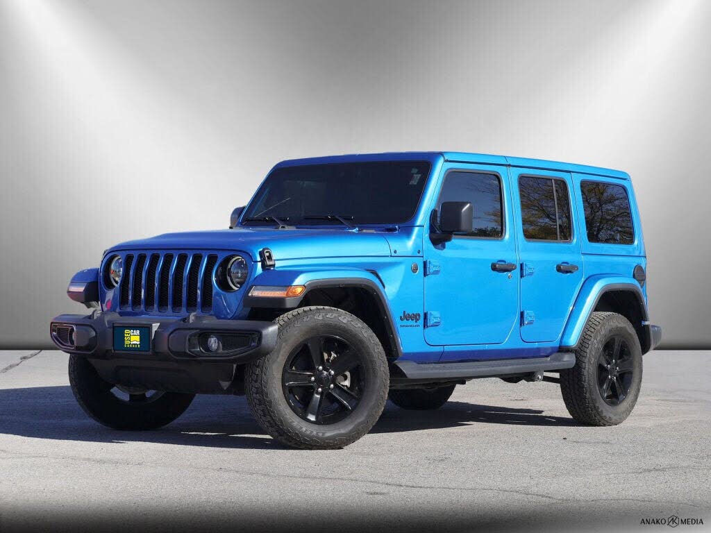 2023 Jeep Wrangler Sahara Altitude 4-Door 4WD