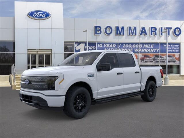2025 Ford F-150 Lightning XLT SuperCrew AWD