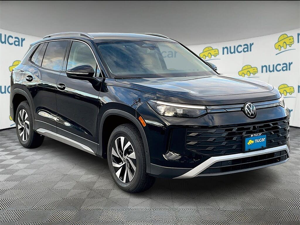 2026 Volkswagen Tiguan S 4Motion