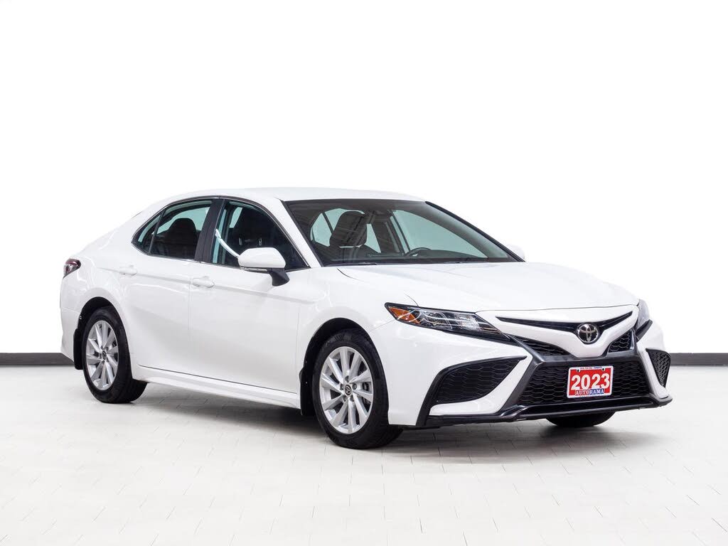 2023 Toyota Camry SE FWD
